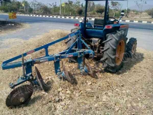 รถไถ ISEKI รุ่น TL2701 27 แรง 2 เพลา แถมผาน 3