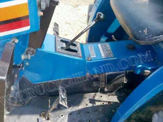 รถไถ ISEKI รุ่น TL2701 27 แรง 2 เพลา แถมผาน 3