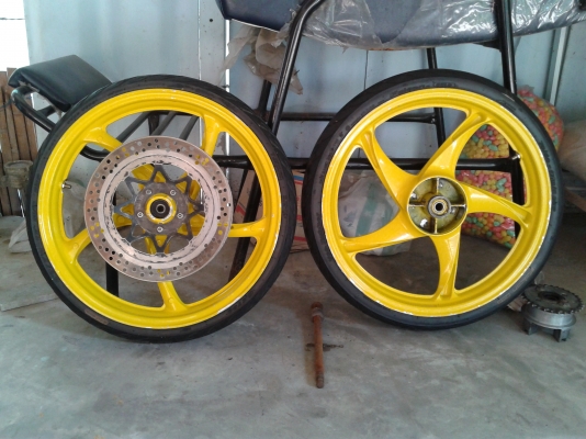 ขายแม็กซ์ LS 5ก้านบิดพร้อมยาง