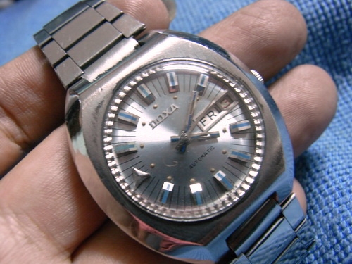 21ม.ค.((น้าเล็ก)) นำเสนอนาฬิกาข้อมือ 21ม.ค.((น้าเล็ก)) นำเสนอนาฬิกาข้อมือ