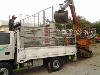 รถขุด PC 30 ส่งให้แล้วนะครับ ขอบคุณลูกค้าจากบ้านแพ้ว มากครับ