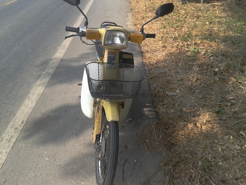 ขาย c700 นันทิดา สีเดิมเครื่องเดิม ทะเบียนเต็ม 57 พร้อมโอน 12.000.-