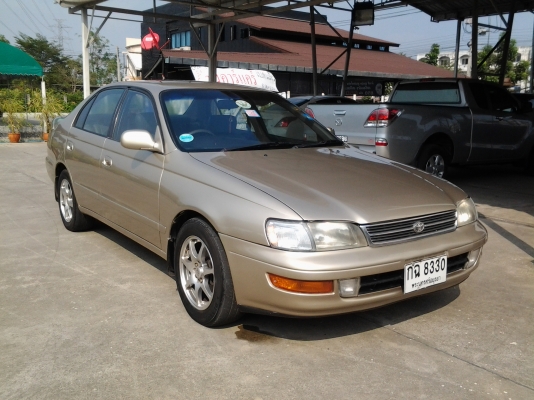 TOYOTA CORONA ท้ายโด่ง
