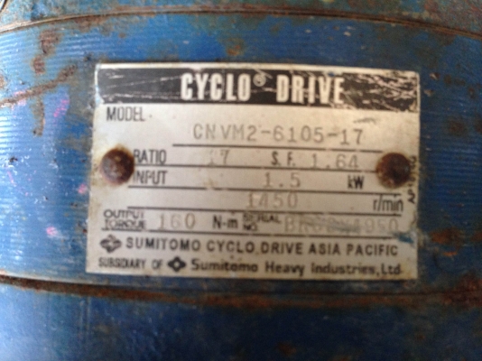 ขายมอเตอร์เกียร์ Sumitomo 2 HP. 380 V อัตราทด 1:17 สภาพสวย วิ่งนิ่ม พร้อมใช้งาน มี 2 ตัวครับ ตัวละ 7500 บาทครับ