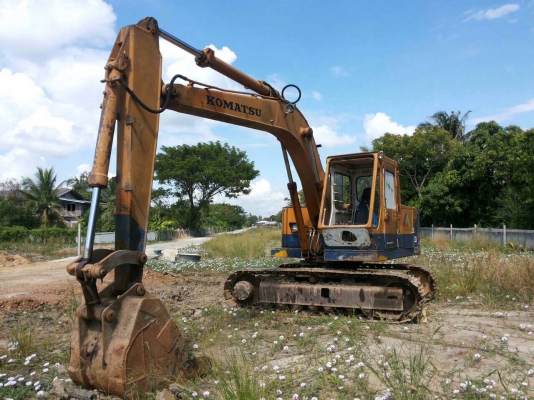 ขายรถแบ็คโฮ komatsu pc 120-2 เครื่องเดิม ปั๊มเดิม โซ่ 70\% เอกสารสัญญาซื้อขาย