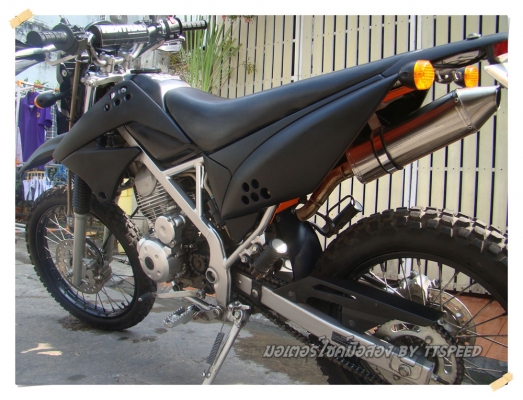 ขาย KLX 125i ทำสีดำด้านสวยดุ พร้อมท่อแต่งรถปี 54 ขาย KLX 125i ทำสีดำด้านสวยดุ พร้อมท่อแต่งรถปี 54