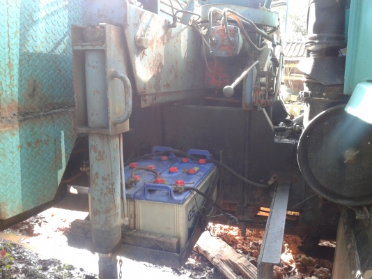 10ล้อ ISUZU ROCKY 210 2 เพลา ท้ายลาดติดเครน3ตัน รถใช้งานอยู่ สภาพสวย คัทซีสวย ราคาต่อรองได้