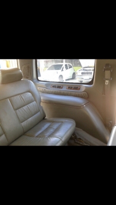 ขายรถisuzuแวน ดราก้อนอาย thairung สภาพสวยๆ