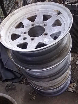 ขาย ล้อ 5 รู ขอบ 15  กว้าง 7 นิ้ว