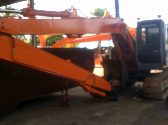 รถแบคโค HITACHI EX120-2 บูมยาว รถสวยพร้อมใช้งาน แอร์เย็น