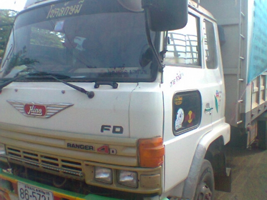 รถhino FD ดั้ม เครื่อง220แรง กระบะยาว5.5เมตร ยางเรเดียล8.25 6เส้น ต้องการขายด่วน รถhino FD ดั้ม เครื่อง220แรง กระบะยาว5.5เมตร ยางเรเดียล8.25 6เส้น ต้องการขายด่วน