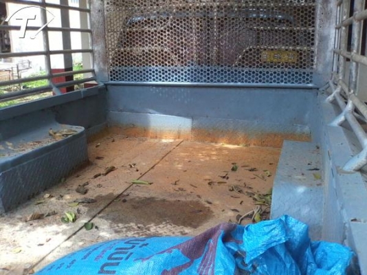 ขาย NISSAN SD 23 สภาพเดิมๆ ปี 1987 เครื่องดีเซล ขาย NISSAN SD 23 สภาพเดิมๆ ปี 1987 เครื่องดีเซล