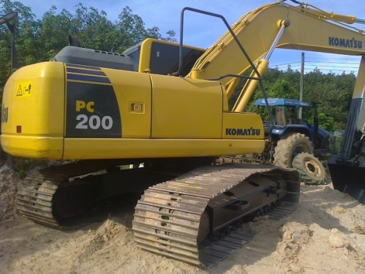 ขายรถแบคโฮ KOMATSU PC200-8 รถ 2000 กว่าชั่วโมง รถสวยพร้อมใช้เองสารพร้อม ขายรถแบคโฮ KOMATSU PC200-8 รถ 2000 กว่าชั่วโมง รถสวยพร้อมใช้เองสารพร้อม