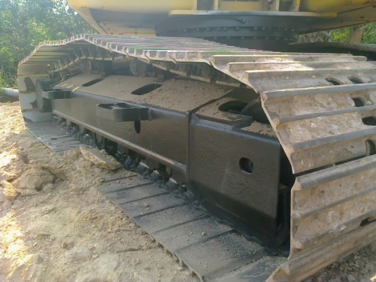 ขายรถแบคโฮ KOMATSU PC200-8 รถ 2000 กว่าชั่วโมง รถสวยพร้อมใช้เองสารพร้อม ขายรถแบคโฮ KOMATSU PC200-8 รถ 2000 กว่าชั่วโมง รถสวยพร้อมใช้เองสารพร้อม