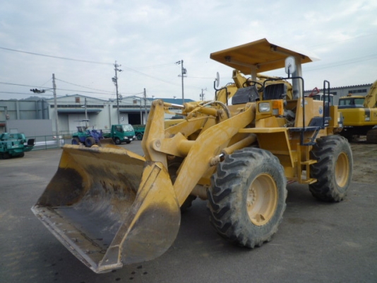 WA100-1-34604 รถตัก KOMATSU เก่าจากญี่ปุ่นครับ