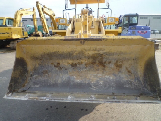 WA100-1-34604 รถตัก KOMATSU เก่าจากญี่ปุ่นครับ WA100-1-34604 รถตัก KOMATSU เก่าจากญี่ปุ่นครับ