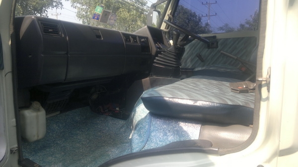 ขายอีโน่ 6 ล้อFC144A  165 แรง เครน 3 ตัน 3 ชัก ยาว 4.80 ม. มีแอร์ พวงมาลัยเพาเวอร์ ครัชซีสวย