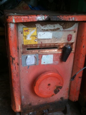 ขายตู้เชื่อม 300 แอมป์ พลัง มือสองครับ