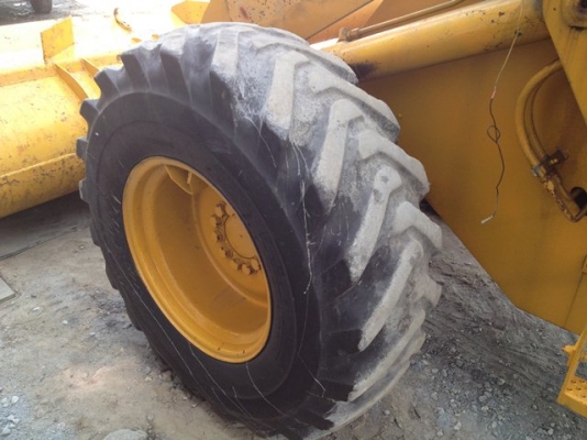 ขายรถตัก 510 สภาพสวยพร้อมใช้ นำเข้าจากญี่ปุ่น ขายรถตัก 510 สภาพสวยพร้อมใช้ นำเข้าจากญี่ปุ่น