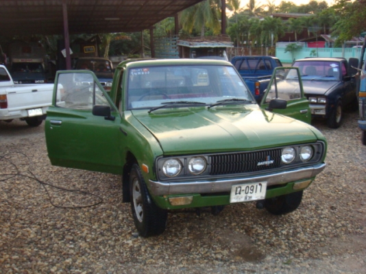 ดัทสัน 620 รุ่น4ขอ สภาพแห้งๆ สีสวยเอาไปแก้ไฟท้ายอย่างเดียว