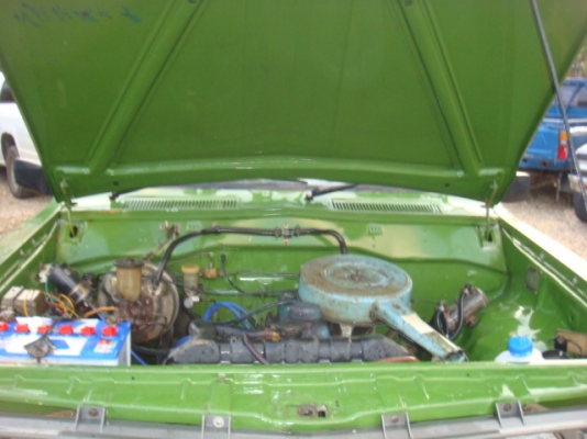 ดัทสัน 620 รุ่น4ขอ สภาพแห้งๆ สีสวยเอาไปแก้ไฟท้ายอย่างเดียว