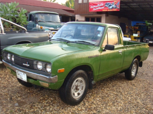 ดัทสัน 620 รุ่น4ขอ สภาพแห้งๆ สีสวยเอาไปแก้ไฟท้ายอย่างเดียว