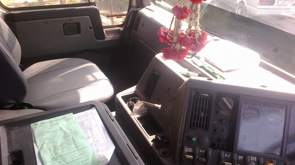 ขายหัวลากVolvo FL10พร้อมหางลากน้ำมัน