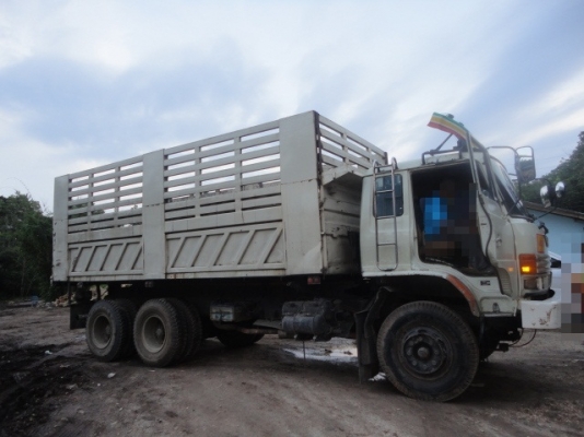 HINO  FM 227  หัวเดิม  เครื่องเดิม  คุณแอท  จ.สุราษฏร์ธานี  มัดจำกลางอากาศแล้วจ๊ะ