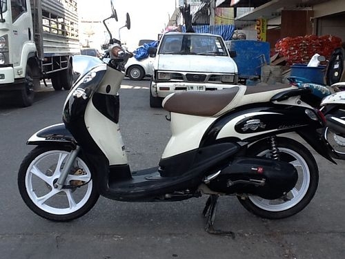 FINOเกน้ำมันแยกส่วนล้อแม็กลายคลาสสิควิ่งแค่4xxxโลรถเพิ่งครบปี FINOเกน้ำมันแยกส่วนล้อแม็กลายคลาสสิควิ่งแค่4xxxโลรถเพิ่งครบปี