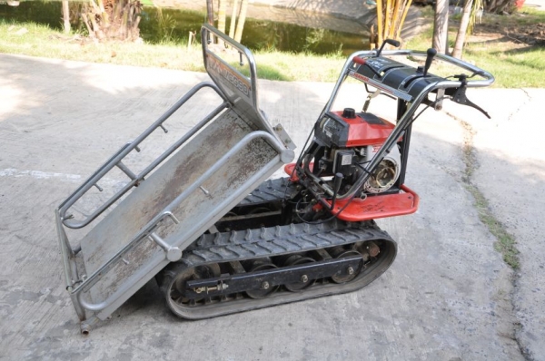 ขายรถบรรทุกตะขาบYANMAR มีเกียร์ ดั้มได้ ขายถูก 19,500บาทเท่านั้น!!!