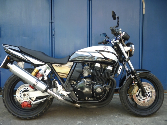ขาย XJR400 ปี97 ทะเบียนแท้100\% เข้าตรวจขนส่งจตุจักรแล้ว ราคา93000