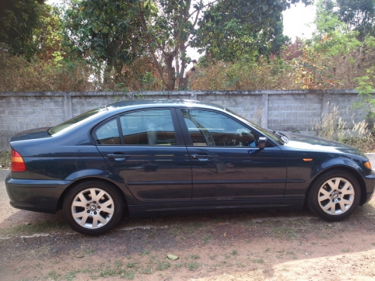 BMW318I AUTO 2003 รุ่นไฟยก คอนโทรลพวงมาลัย เบาะหนัง