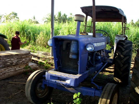 Ford ร่วงข้าว 6สูบ