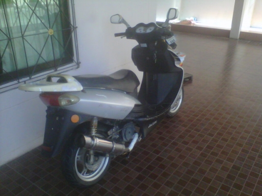 ***ขายสกูดเตอร์ญี่ปุ่น jaxin falcon 150 cc ถูกๆครับ 9500 บาท***