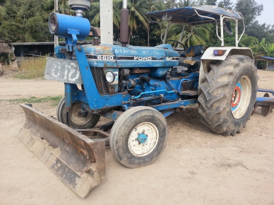 ขายรถไถ Ford ขายรถไถ Ford