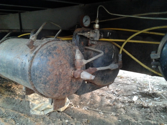 ISUZU TX เครื่อง ROCKY 210 HP 6SA1 รถหางปลาหัวยาวสิบล้อเพลาเดียว ช่วงล่างใหญ่ชุดเพลาท้ายของ ZM แต่ใช้งานเพลาเดียว มีหัวเก๋งหน้ายาวประตูเหล็กแถมให้ครบ รถใช้งานได้ดีมากครับตอนนี้ เอกสารเล่มทะเบียนครบพร้อม ราคาต่อรองได้นะครับ ISUZU TX เครื่อง ROCKY 210 HP 6SA1 รถหางปลาหัวยาวสิบล้อเพลาเดียว ช่วงล่างใหญ่ชุดเพลาท้ายของ ZM แต่ใช้งานเพลาเดียว มีหัวเก๋งหน้ายาวประตูเหล็กแถมให้ครบ รถใช้งานได้ดีมากครับตอนนี้ เอกสารเล่มทะเบียนครบพร้อม ราคาต่อรองได้นะครับ