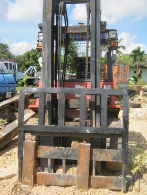 ขายรถโฟล์คลิฟท์ TCM FD40Z-6 ราคา 350,000