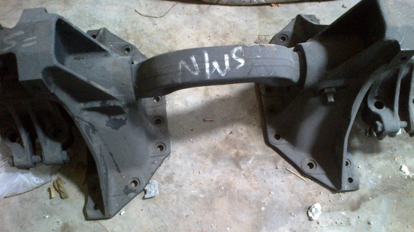 เพลาโบกี้ hino