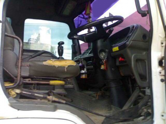 รถอิซูซุ 10 ล้อดั๊ม FXZ 320 แรงม้า  ปี 51  สนใจติดต่อ 081 - 6079515