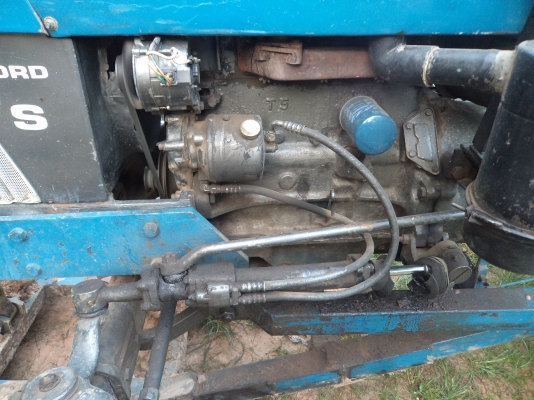 ขายรถไถFORD T5