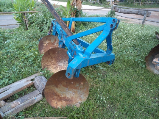 ขายรถไถFORD T5