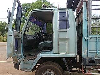 ISUZU ร็อคกี้ เครื่อง 6BG1 175 แรงม้า เบรคทิฟฟี่ พวงมาลัยเพาเวอร์ ยาง 8.25*16 เครื่องดี คัสซีสวย ISUZU ร็อคกี้ เครื่อง 6BG1 175 แรงม้า เบรคทิฟฟี่ พวงมาลัยเพาเวอร์ ยาง 8.25*16 เครื่องดี คัสซีสวย