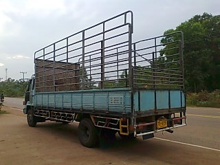 ISUZU ร็อคกี้ เครื่อง 6BG1 175 แรงม้า เบรคทิฟฟี่ พวงมาลัยเพาเวอร์ ยาง 8.25*16 เครื่องดี คัสซีสวย ISUZU ร็อคกี้ เครื่อง 6BG1 175 แรงม้า เบรคทิฟฟี่ พวงมาลัยเพาเวอร์ ยาง 8.25*16 เครื่องดี คัสซีสวย