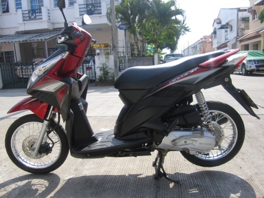 ขายด่วน click-i ปี 53 รถบ้านเครื่องดีเดิมๆทะเบียนพร้อมโอน