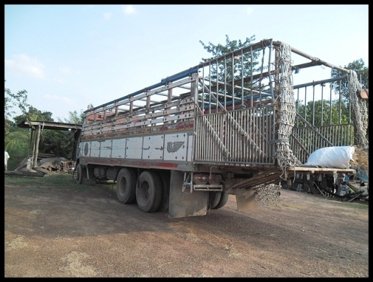 สิบล้อฮีโน่ เครื่อง HO7D สภาพดี สวยมากๆ