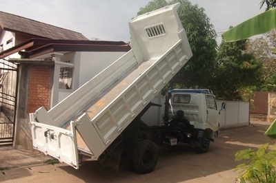 ฝากขาย รถ HINO 6 ล้อดัมพฺ์  117 แรง