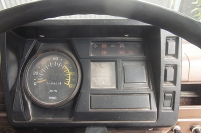 ฝากขาย รถ HINO 6 ล้อดัมพฺ์  117 แรง