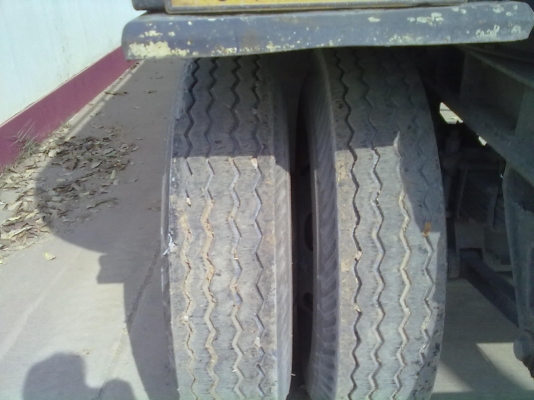 ต้องการขายรถแท๊งค์ โมลาซ  แม่+ลูก 18 ล้อ มิตซู เทอร์โบ TF 527MTF3553 ปี 38