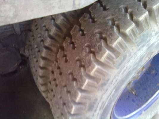 ต้องการขายรถแท๊งค์ โมลาซ  แม่+ลูก 18 ล้อ มิตซู เทอร์โบ TF 527MTF3553 ปี 38