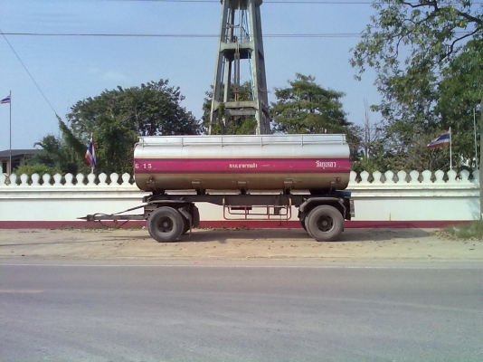 ต้องการขายรถแท๊งค์ โมลาซ  แม่+ลูก 18 ล้อ มิตซู เทอร์โบ TF 527MTF3553 ปี 38